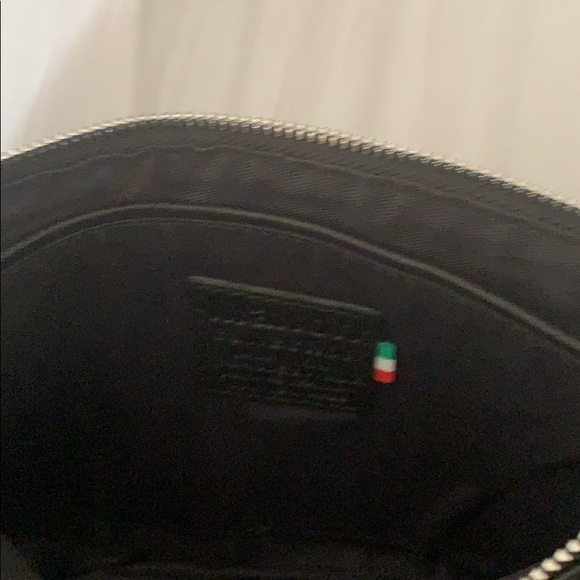 Handbag - Picture 2 of 2